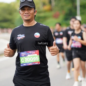 Runner Photo 3949725