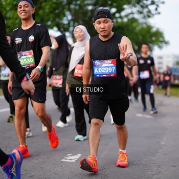 Runner Photo 3949750