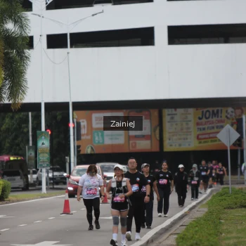 Runner Photo 3949764