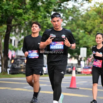 Runner Photo 3949765