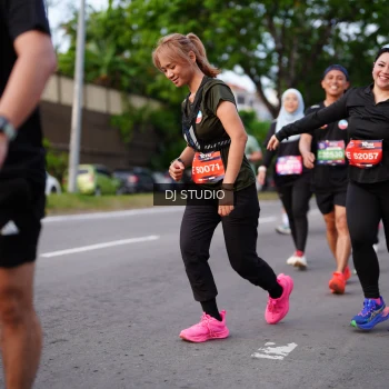 Runner Photo 3949772