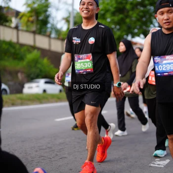 Runner Photo 3949774