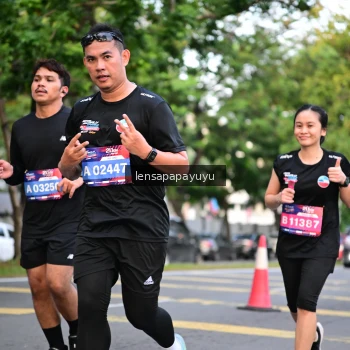 Runner Photo 3949781