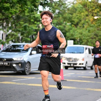 Runner Photo 3949789