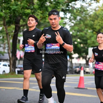 Runner Photo 3949823