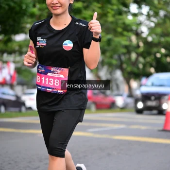 Runner Photo 3949858