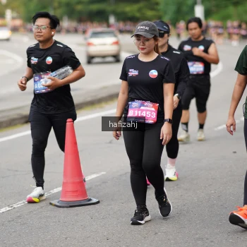 Runner Photo 3949890