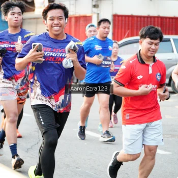 Runner Photo 3949916