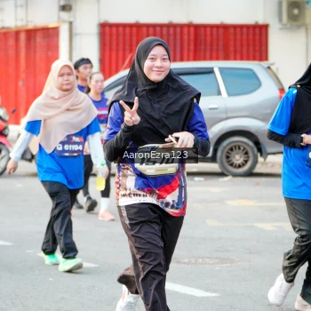 Runner Photo 3949932