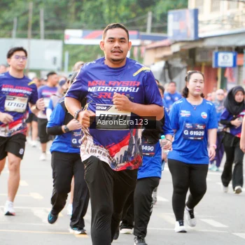 Runner Photo 3949953