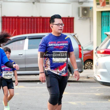 Runner Photo 3949973