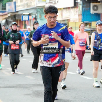 Runner Photo 3949974
