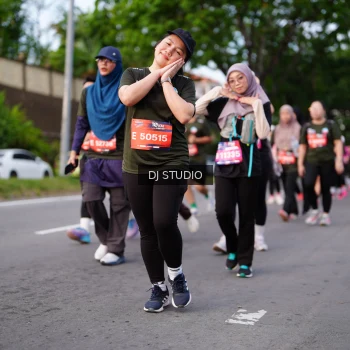 Runner Photo 3949976