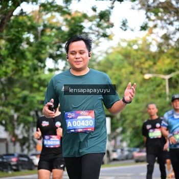 Runner Photo 3949979