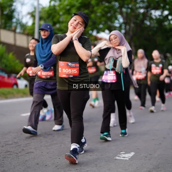 Runner Photo 3949984