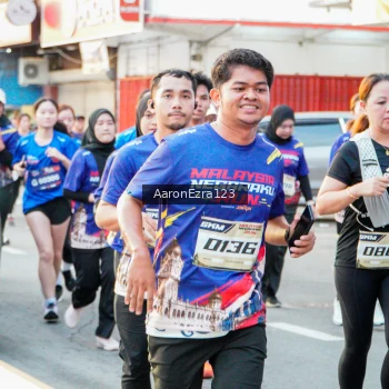 Runner Photo 3949996