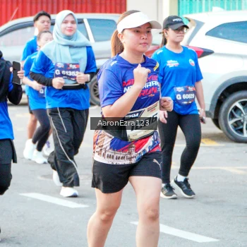 Runner Photo 3950008