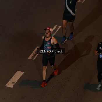 Runner Photo 3950111