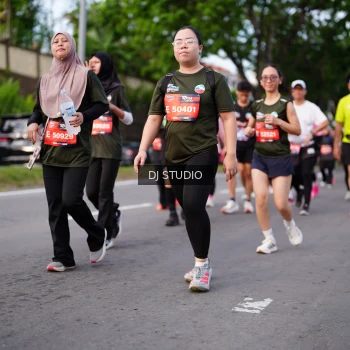 Runner Photo 3950146