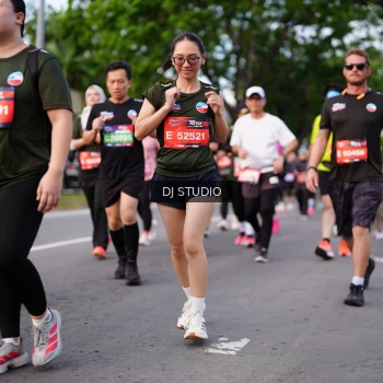 Runner Photo 3950165