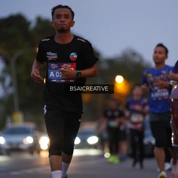 Runner Photo 3950173
