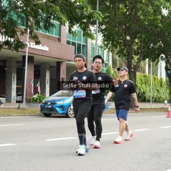 Runner Photo 3950184