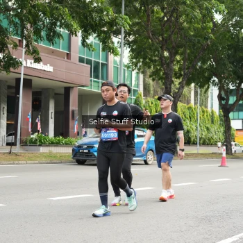 Runner Photo 3950196