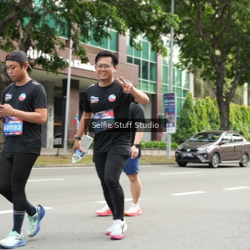 Runner Photo 3950197
