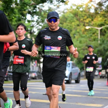 Runner Photo 3950524