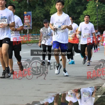 Runner Photo 395077