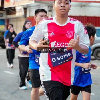 Runner Photo 3950835