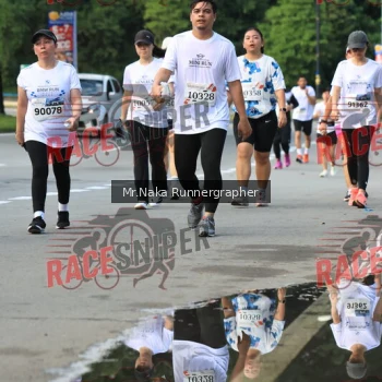 Runner Photo 395084