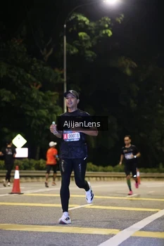Runner Photo 3950916