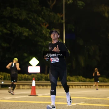 Runner Photo 3951005
