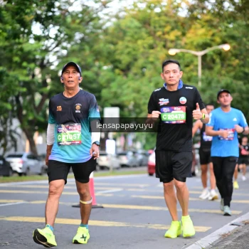 Runner Photo 3951017