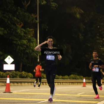 Runner Photo 3951046
