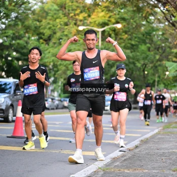 Runner Photo 3951108