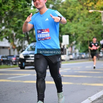 Runner Photo 3951109