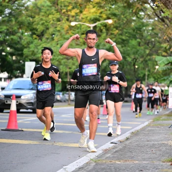 Runner Photo 3951116