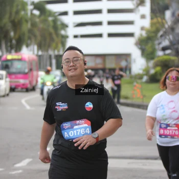Runner Photo 3951120
