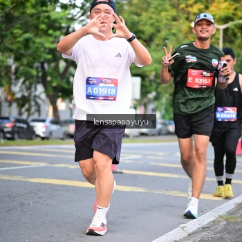 Runner Photo 3951352