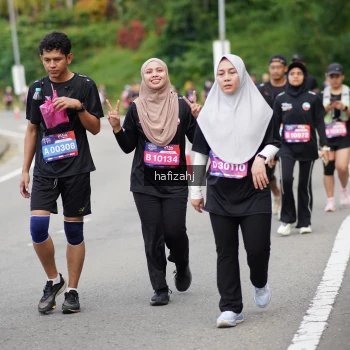 Runner Photo 3951365