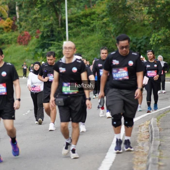 Runner Photo 3951494