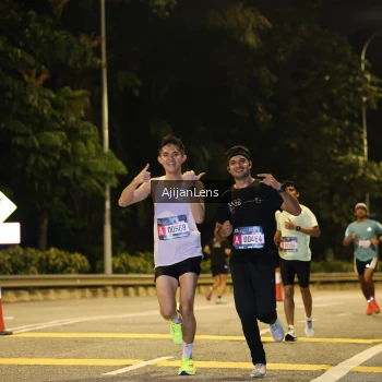 Runner Photo 3951606