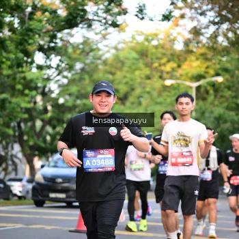 Runner Photo 3951629