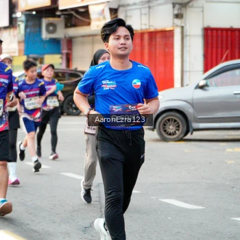 Runner Photo 3951641