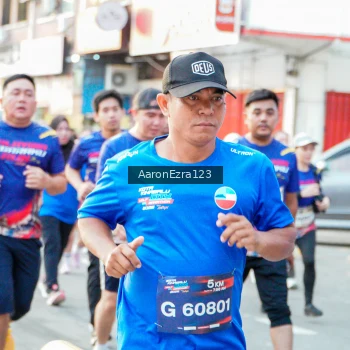 Runner Photo 3951704