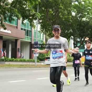 Runner Photo 3951721