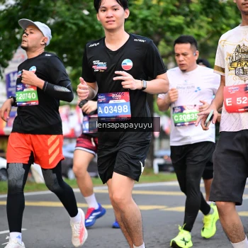 Runner Photo 3951762