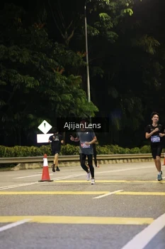 Runner Photo 3951866